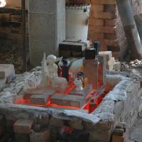 Cuisson raku . Stage poterie en Ardèche